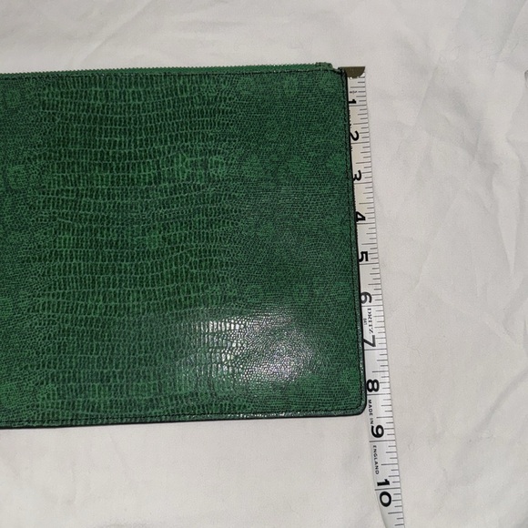 Sophia Tablet Clutch - Picture 9 of 10